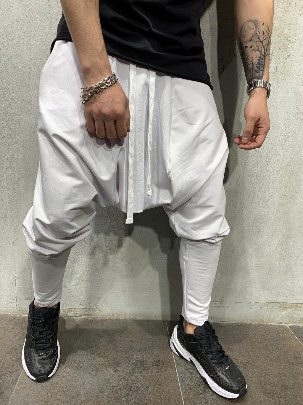 Techwear harem pants