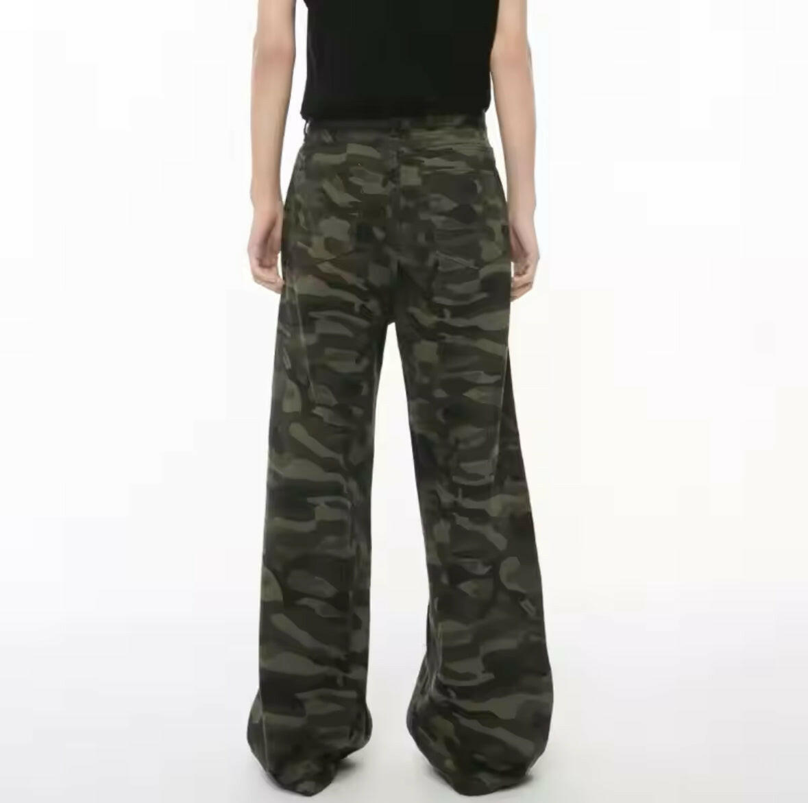 Dark Camo Baggy Jeans